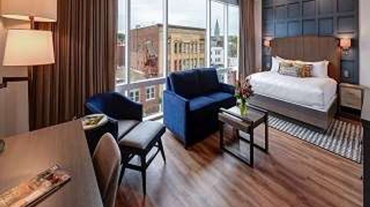 The Hotel Concord Suite