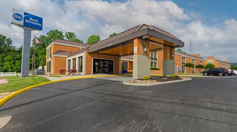 Best Western North Roanoke Exterior. Images powered by <a href="https://iceportal.shijigroup.com" target="_blank" rel="noopener">Ice Portal</a>.