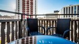 Best Western Plus Royal Suites Exterior