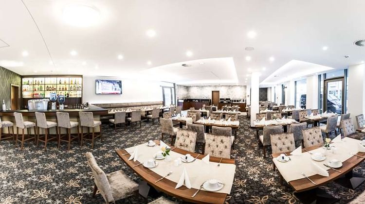 Best Western Plus Royal Suites Restaurant