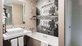<b>NH Leipzig Zentrum Room</b>. Images powered by <a href="https://iceportal.shijigroup.com/" title="IcePortal" target="_blank">IcePortal</a>.