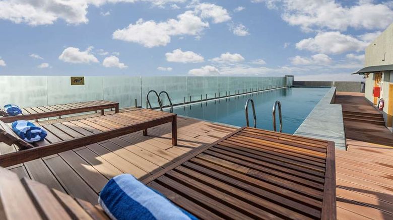 <b>DoubleTree by Hilton Ahmedabad Pool</b>. Images powered by <a href="https://iceportal.shijigroup.com/" title="IcePortal" target="_blank">IcePortal</a>.