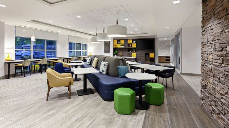 <b>Home2 Suites by Hilton Temecula Lobby</b>. Images powered by <a href="https://iceportal.shijigroup.com/" title="IcePortal" target="_blank">IcePortal</a>.