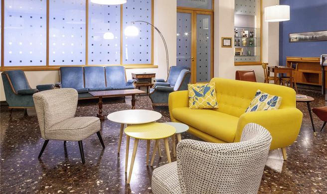 Ibis Styles Trani Exterior