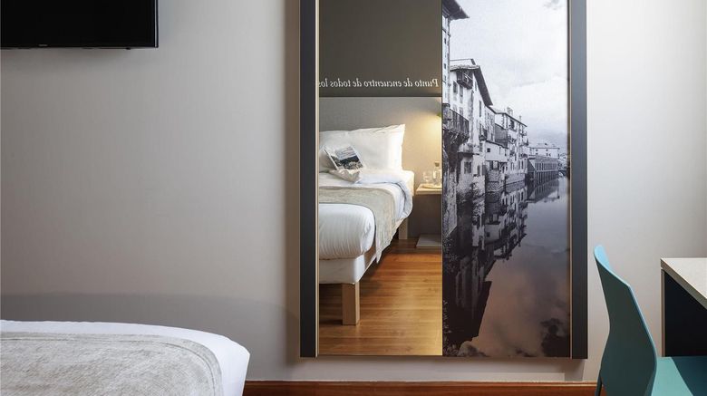 <b>Ibis Styles Pamplona Noain Room</b>. Images powered by <a href="https://iceportal.shijigroup.com/" title="IcePortal" target="_blank">IcePortal</a>.
