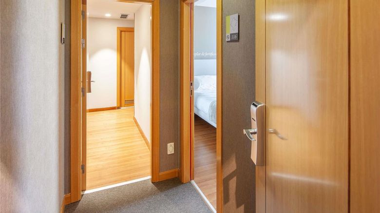 <b>Ibis Styles Pamplona Noain Room</b>. Images powered by <a href="https://iceportal.shijigroup.com/" title="IcePortal" target="_blank">IcePortal</a>.