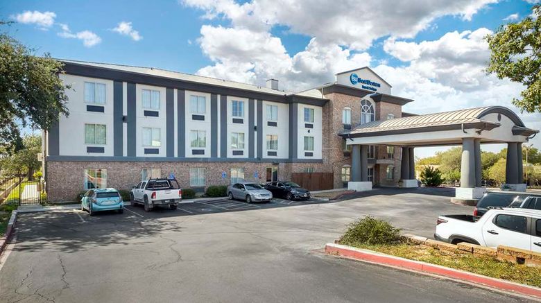 <b>Best Western Medical Center North Inn Exterior</b>. Images powered by <a href="https://iceportal.shijigroup.com/" title="IcePortal" target="_blank">IcePortal</a>.