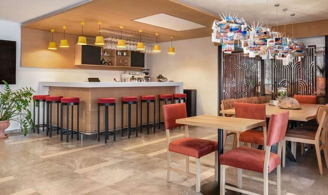 Tryp by Wyndham Ankara Lobby