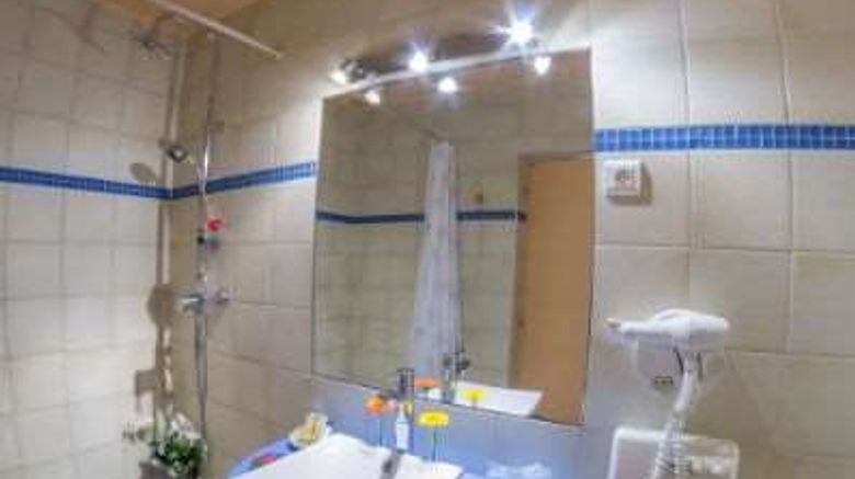 <b>Hotel Gap Avantici Room</b>. Images powered by <a href="https://iceportal.shijigroup.com/" title="IcePortal" target="_blank">IcePortal</a>.