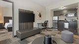 Best Western Plus Airport Inn & Suites Room