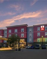 Best Western Plus Airport Inn & Suites