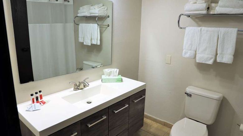 <b>Super 8 by Wyndham High Point Room</b>. Images powered by <a href="https://iceportal.shijigroup.com/" title="IcePortal" target="_blank">IcePortal</a>.