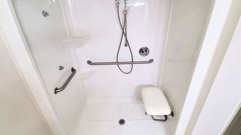 <b>Super 8 by Wyndham High Point Room</b>. Images powered by <a href="https://iceportal.shijigroup.com/" title="IcePortal" target="_blank">IcePortal</a>.
