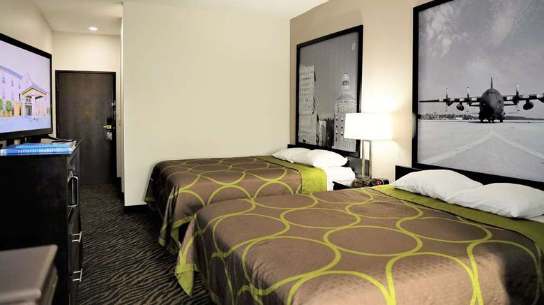 <b>Super 8 by Wyndham High Point Room</b>. Images powered by <a href="https://iceportal.shijigroup.com/" title="IcePortal" target="_blank">IcePortal</a>.
