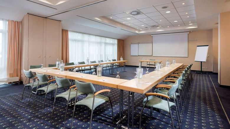 <b>Ramada by Wyndham Hannover Meeting</b>. Images powered by <a href="https://iceportal.shijigroup.com/" title="IcePortal" target="_blank">IcePortal</a>.