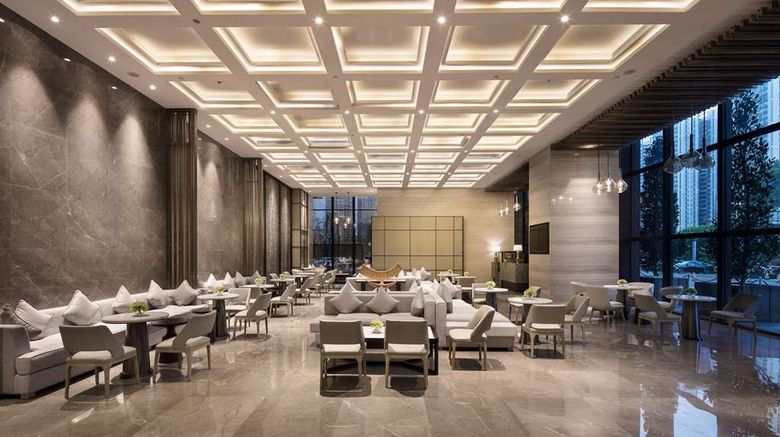 <b>Wyndham Grand Maoming Lobby</b>. Images powered by <a href="https://iceportal.shijigroup.com/" title="IcePortal" target="_blank">IcePortal</a>.