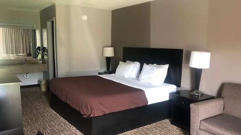 <b>Americas Best Value Inn Brinkley Room</b>. Images powered by <a href="https://iceportal.shijigroup.com/" title="IcePortal" target="_blank">IcePortal</a>.
