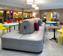 Home2 Suites Charlotte/Mooresville Lobby