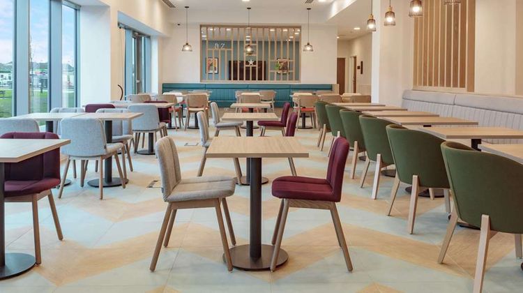 Hampton by Hilton Edinburgh Airport Restaurant