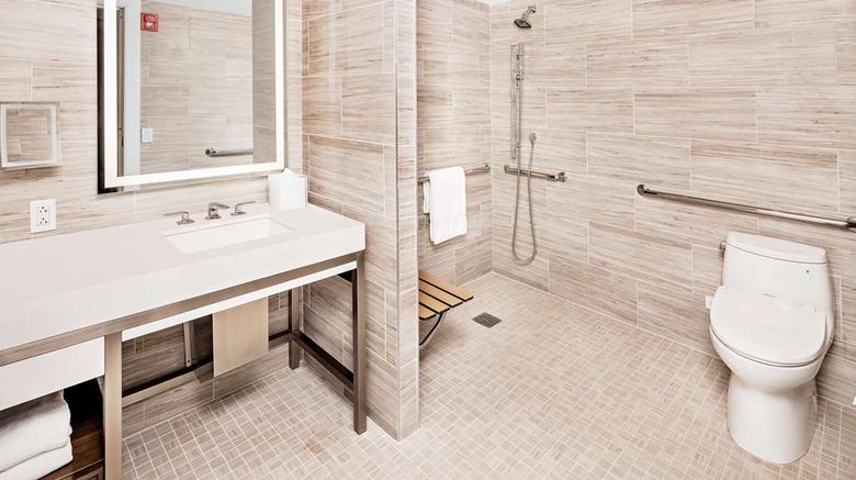 <b>Hilton Club The Quin New York Room</b>. Images powered by <a href="https://iceportal.shijigroup.com/" title="IcePortal" target="_blank">IcePortal</a>.