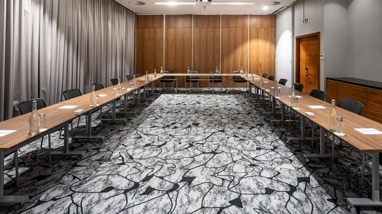 <b>Hilton Garden Inn Mbabane Meeting</b>. Images powered by <a href="https://iceportal.shijigroup.com/" title="IcePortal" target="_blank">IcePortal</a>.