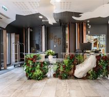 Hotel B55 Lobby