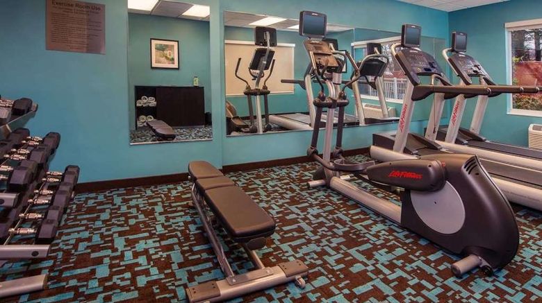 <b>Baymont by Wyndham Chambersburg Health</b>. Images powered by <a href="https://iceportal.shijigroup.com/" title="IcePortal" target="_blank">IcePortal</a>.