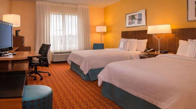 <b>Baymont by Wyndham Chambersburg Room</b>. Images powered by <a href="https://iceportal.shijigroup.com/" title="IcePortal" target="_blank">IcePortal</a>.