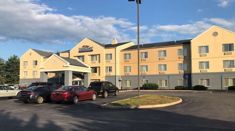 Baymont by Wyndham Chambersburg Exterior