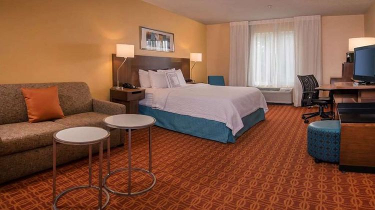 Baymont by Wyndham Chambersburg Room