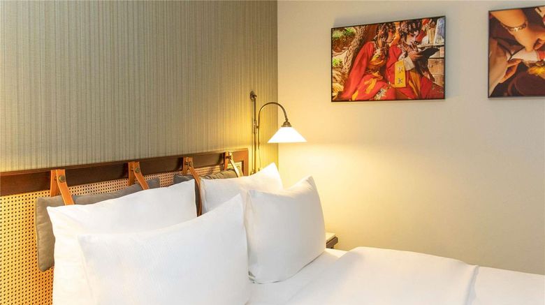 <b>Mercure Fra Airport Langen Room</b>. Images powered by <a href="https://iceportal.shijigroup.com/" title="IcePortal" target="_blank">IcePortal</a>.