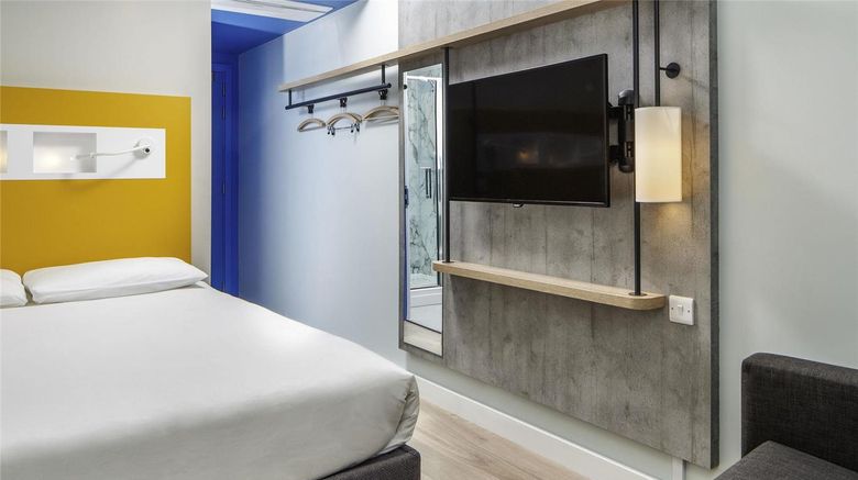 <b>Ibis Budget Swindon Room</b>. Images powered by <a href="https://iceportal.shijigroup.com/" title="IcePortal" target="_blank">IcePortal</a>.