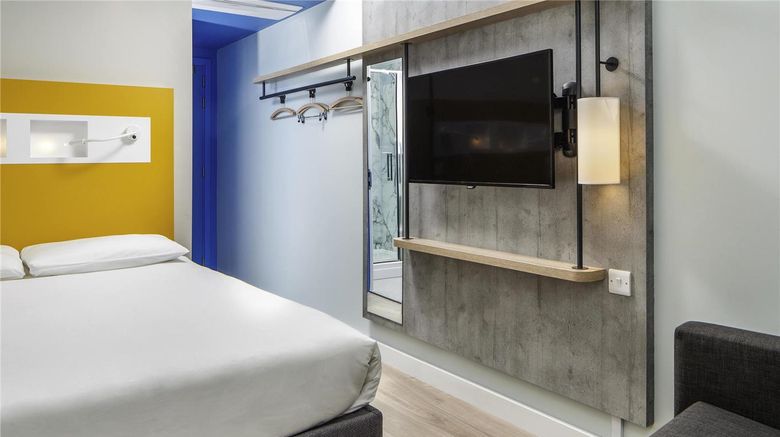 <b>Ibis Budget Swindon Room</b>. Images powered by <a href="https://iceportal.shijigroup.com/" title="IcePortal" target="_blank">IcePortal</a>.