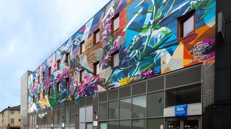 Ibis Budget Swindon Exterior