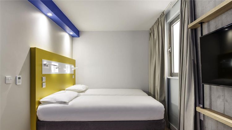 Ibis Budget Swindon Room