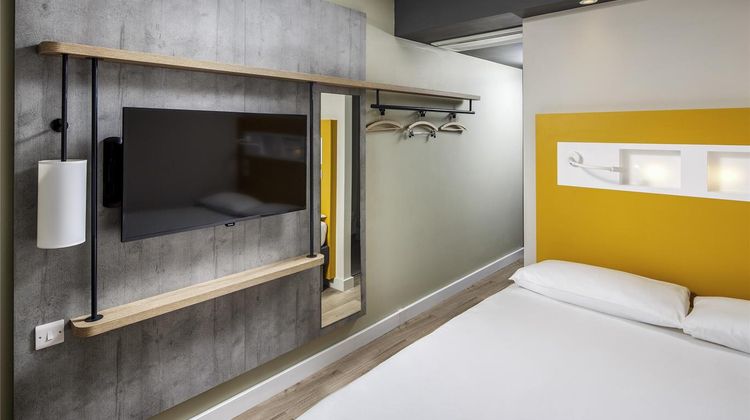 Ibis Budget Swindon Room