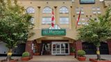 Harrison Lake Hotel Exterior