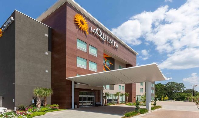 La Quinta Inn/Stes Lafayette Oil Center Exterior