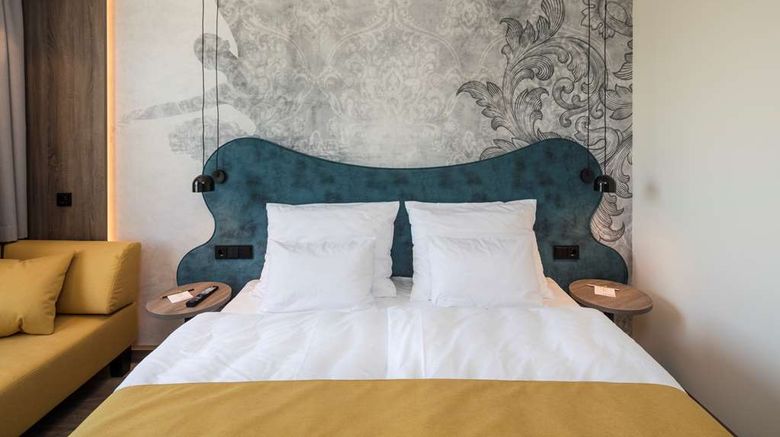 <b>Hotel Rainers21 Room</b>. Images powered by <a href="https://iceportal.shijigroup.com/" title="IcePortal" target="_blank">IcePortal</a>.