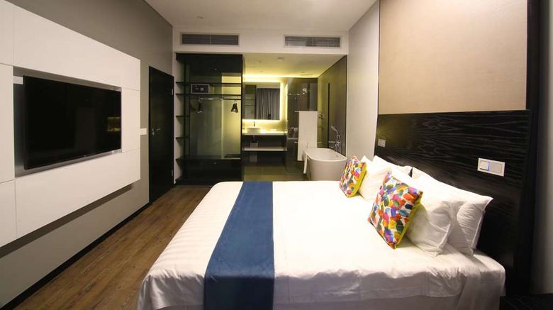 <b>Room50Two Hotel Room</b>. Images powered by <a href="https://iceportal.shijigroup.com/" title="IcePortal" target="_blank">IcePortal</a>.