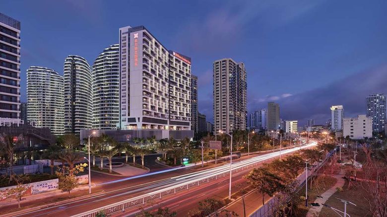 <b>Hilton Garden Inn Sanya Exterior</b>. Images powered by <a href="https://iceportal.shijigroup.com/" title="IcePortal" target="_blank">IcePortal</a>.