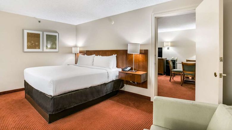 <b>Clarion Hotel BWI Airport/Arundel Mills Suite</b>. Images powered by <a href="https://iceportal.shijigroup.com/" title="IcePortal" target="_blank">IcePortal</a>.