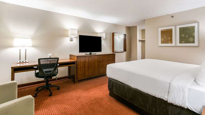 <b>Clarion Hotel BWI Airport/Arundel Mills Suite</b>. Images powered by <a href="https://iceportal.shijigroup.com/" title="IcePortal" target="_blank">IcePortal</a>.