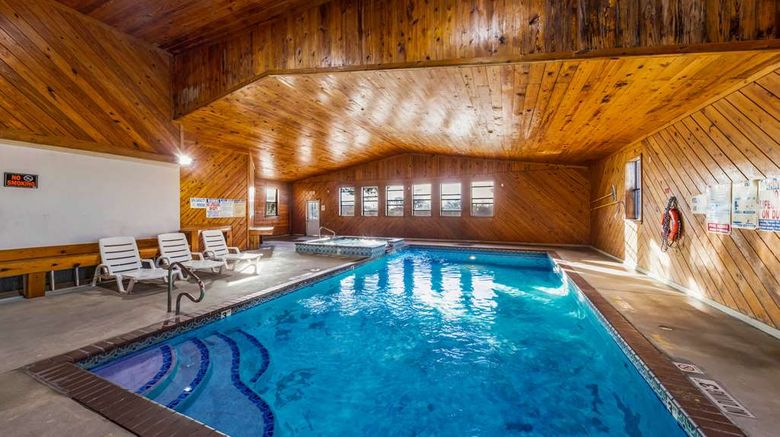 <b>Rodeway Inn, Decatur Pool</b>. Images powered by <a href="https://iceportal.shijigroup.com/" title="IcePortal" target="_blank">IcePortal</a>.