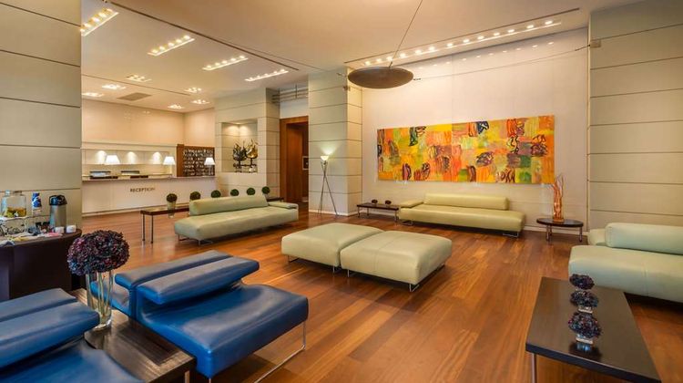 Arya Hotel & Suites Coconut Grove Lobby