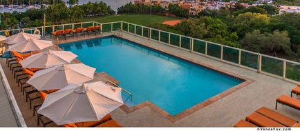 Arya Hotel & Suites Coconut Grove Exterior