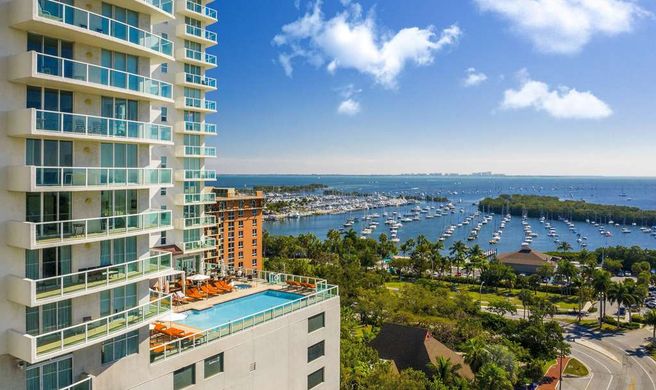 Arya Hotel & Suites Coconut Grove Exterior
