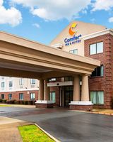 Comfort Inn & Suites Pine Bluff
