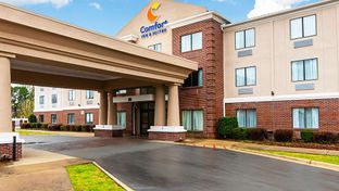 Comfort Inn & Suites Pine Bluff