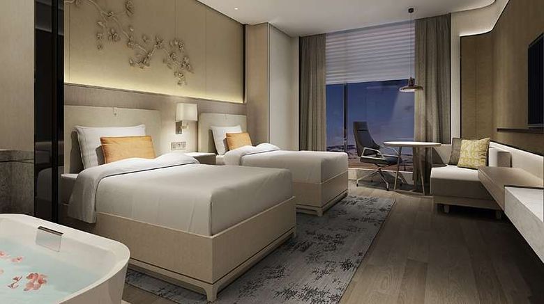 <b>Howard Johnson by Wyndham Zhujiang Hotel Room</b>. Images powered by <a href="https://iceportal.shijigroup.com/" title="IcePortal" target="_blank">IcePortal</a>.